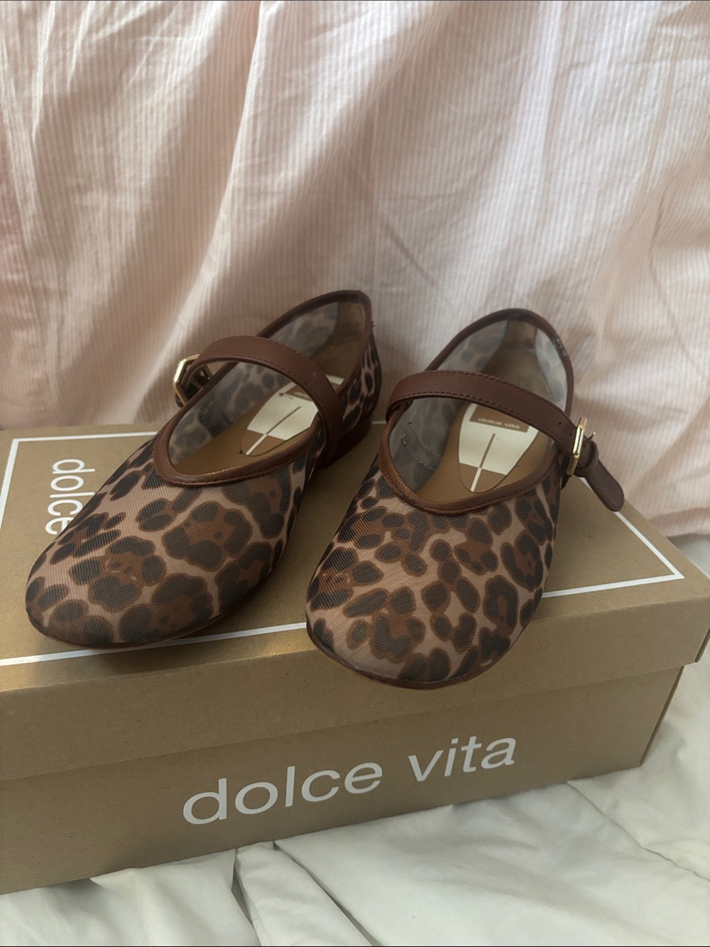 Dolce Vita Roslyn Leopard-Print Mary Jane Flats in Brown size 6